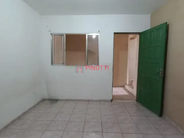 Sobrado 2 quartos e 1 banheiro, para alugar, no bairro Ferrazópolis em São Bernardo do Campo
