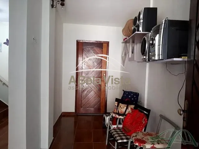 Sobrado com 125m² 4 quartos e 5 banheiros, à venda, no bairro Quitaúna em Osasco