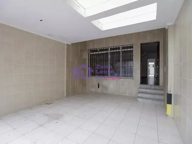 Sobrado com 128m² 3 quartos e 3 banheiros, à venda, no bairro Cidade Mãe do Céu em São Paulo