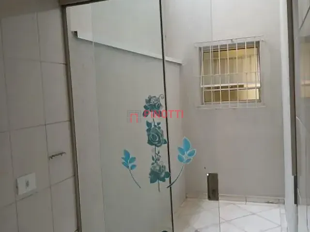 Sobrado 2 quartos e 3 banheiros, à venda, no bairro Vila Scarpelli em Santo André