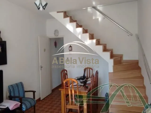 Sobrado com 258m² 3 quartos e 3 banheiros, à venda, no bairro Vila Yolanda em Osasco