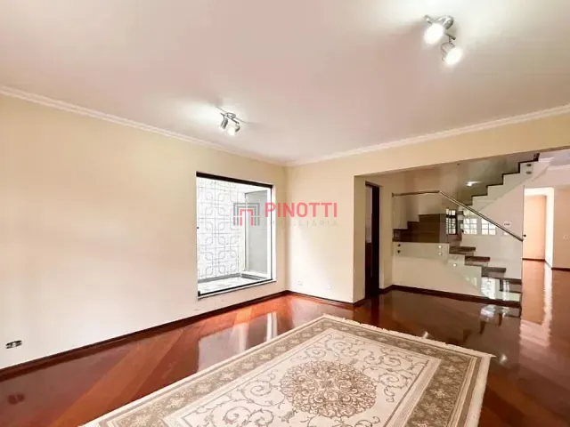 Sobrado 4 quartos e 6 banheiros, para alugar, no bairro Parque dos Pássaros em São Bernardo do Campo
