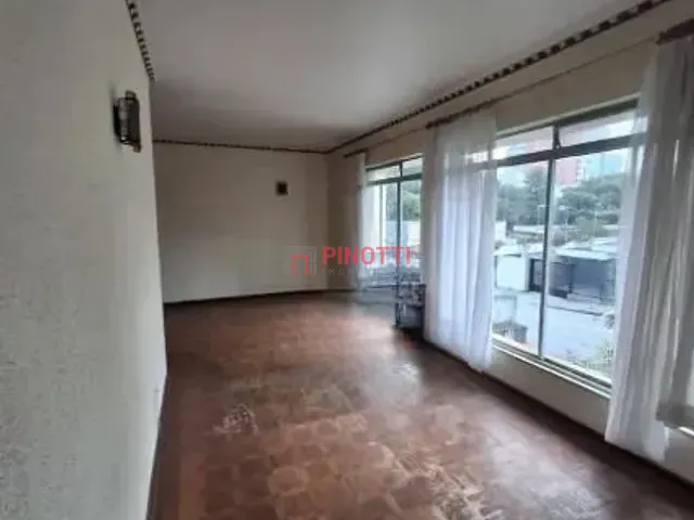 Sobrado 3 quartos e 3 banheiros, à venda, no bairro Nova Petrópolis em São Bernardo do Campo