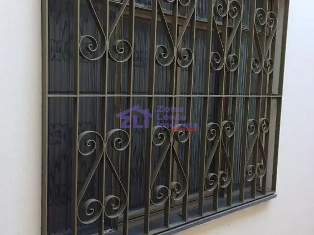 Sobrado com 350m² 3 quartos e 4 banheiros, à venda ou para alugar, no bairro Vila Regente Feijó em São Paulo