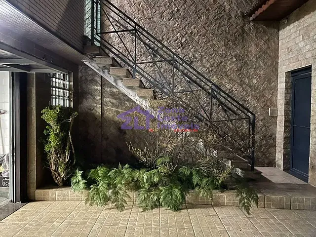 Sobrado com 252m² 4 quartos e 5 banheiros, à venda, no bairro Vila Santa Isabel em São Paulo