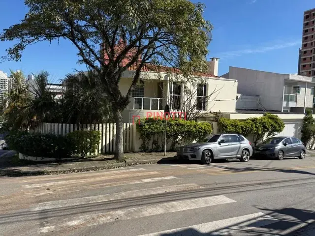 Sobrado 1 quarto e 7 banheiros, para alugar, no bairro Santa Terezinha em São Bernardo do Campo