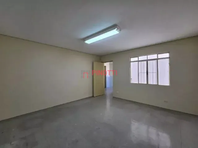 Sobrado 1 quarto e 7 banheiros, para alugar, no bairro Santa Terezinha em São Bernardo do Campo