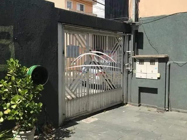 Sobrado com 250m² 4 quartos e 6 banheiros, à venda, no bairro Jardim Elvira em Osasco