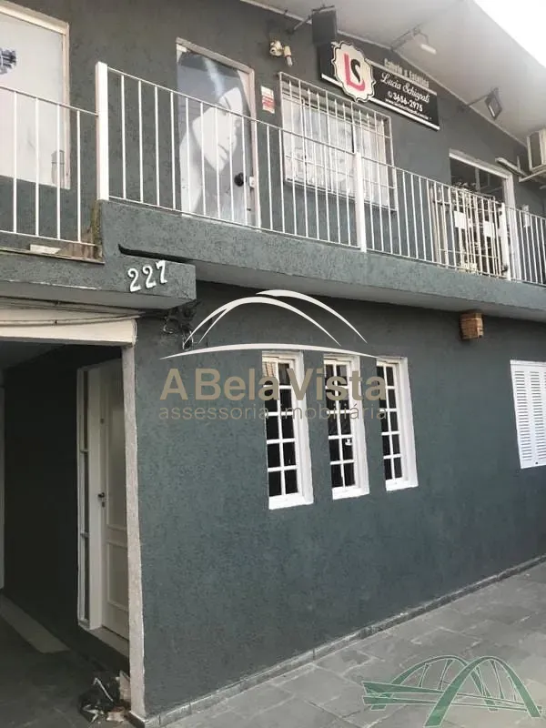 Sobrado, 4 quartos, 415 m² - Foto 1