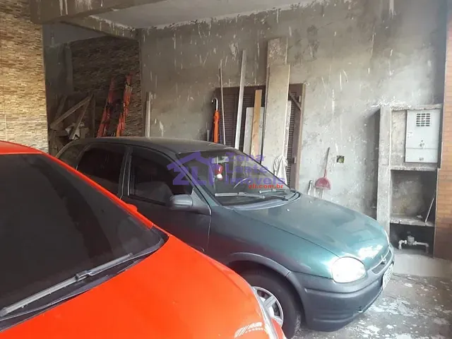 Sobrado com 130m² 3 quartos e 3 banheiros, à venda, no bairro Jardim Caguassu em São Paulo