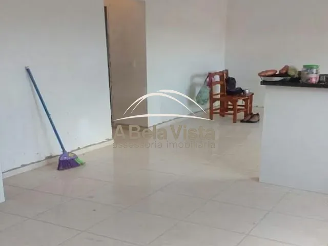 Sobrado com 300m² 2 quartos e 2 banheiros, à venda, no bairro Chácaras Goiapa em Itapevi