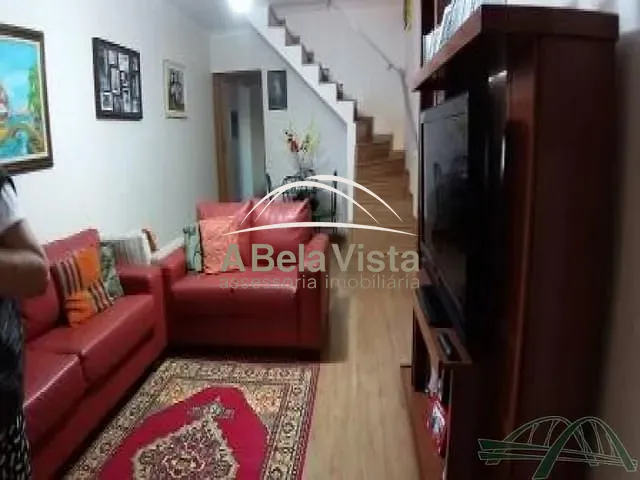 Sobrado com 111m² 3 quartos e 2 banheiros, à venda, no bairro Km 18 em Osasco