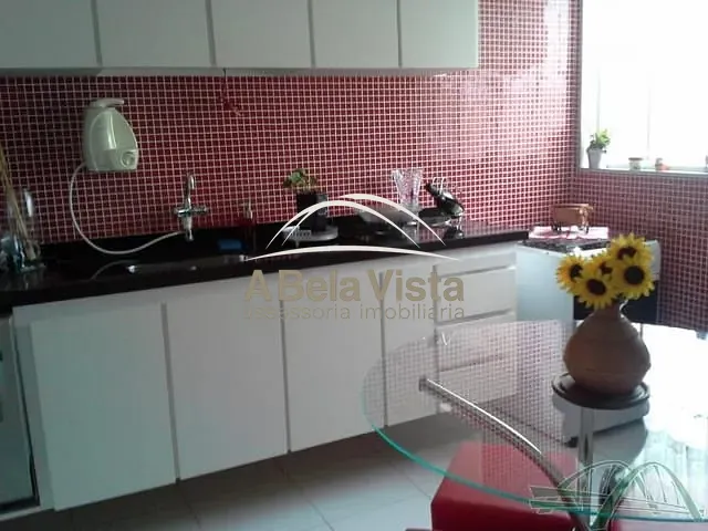 Sobrado com 126m² 3 quartos e 3 banheiros, à venda, no bairro Jaguaribe em Osasco