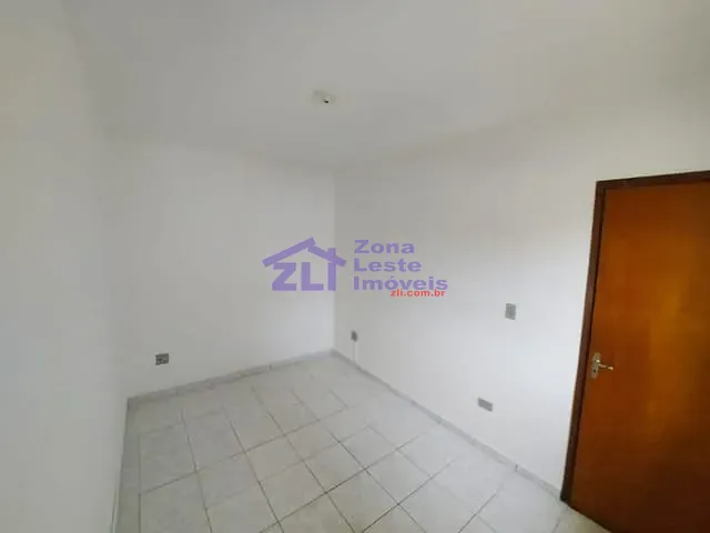 Sobrado com 75m² 2 quartos e 1 banheiro, para alugar, no bairro Itaquera em São Paulo