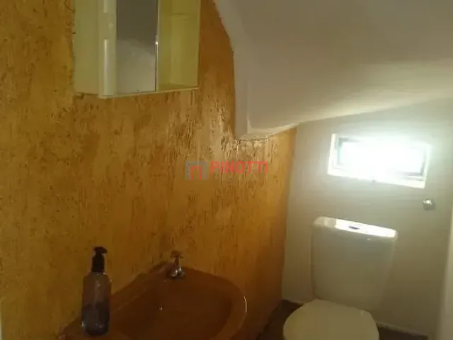 Sobrado 3 quartos e 3 banheiros, para alugar, no bairro Vila Marchi em São Bernardo do Campo