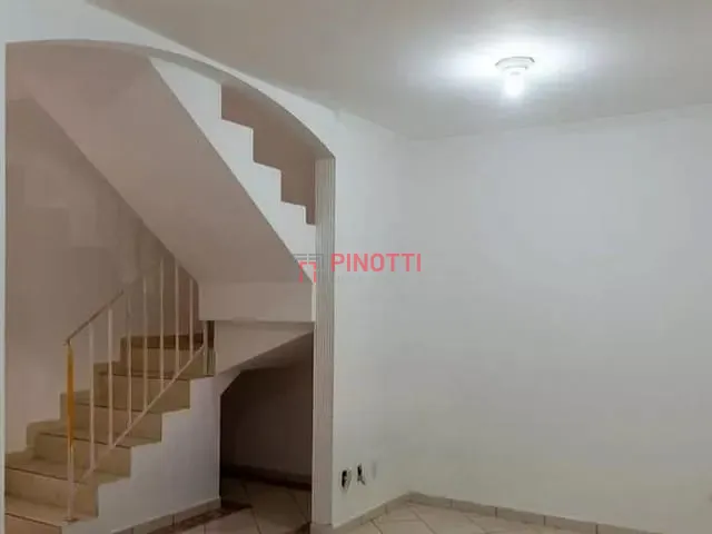 Sobrado 3 quartos e 2 banheiros, à venda ou para alugar, no bairro Jardim das Quatro Marias em São Bernardo do Campo
