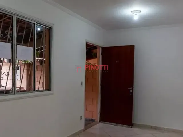 Sobrado 3 quartos e 2 banheiros, à venda ou para alugar, no bairro Jardim das Quatro Marias em São Bernardo do Campo