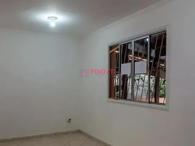 Sobrado 3 quartos e 2 banheiros, à venda ou para alugar, no bairro Jardim das Quatro Marias em São Bernardo do Campo