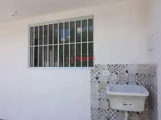 Sobrado 2 quartos e 2 banheiros, à venda, no bairro Nova Petrópolis em São Bernardo do Campo