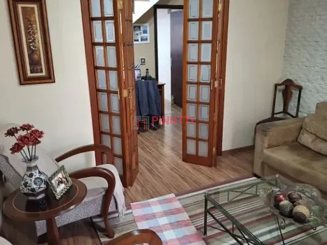 Sobrado 2 quartos e 2 banheiros, à venda, no bairro Rudge Ramos em São Bernardo do Campo