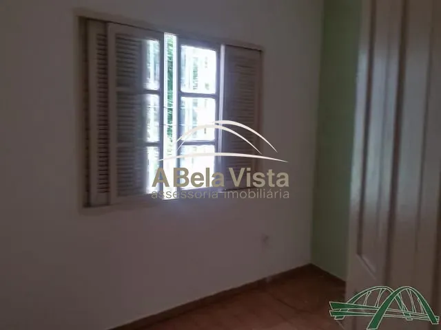 Sobrado com 250m² 3 quartos e 2 banheiros, à venda, no bairro Jaguaribe em Osasco