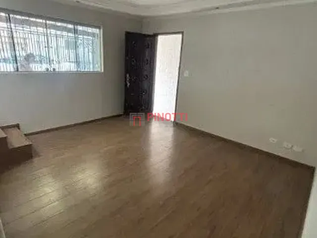 Sobrado 3 quartos e 2 banheiros, à venda, no bairro Vila Luzita em Santo André