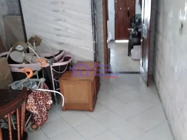 Sobrado com 250m² 3 quartos e 3 banheiros, à venda, no bairro Jardim Iva em São Paulo
