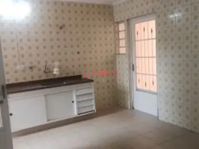 Sobrado 4 quartos e 2 banheiros, à venda, no bairro Alves Dias em São Bernardo do Campo