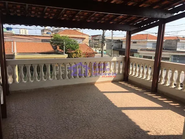 Sobrado com 1800m² 4 quartos e 3 banheiros, à venda, no bairro Parque Maria Luiza em São Paulo