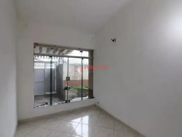 Sobrado 2 quartos e 2 banheiros, para alugar, no bairro Rudge Ramos em São Bernardo do Campo