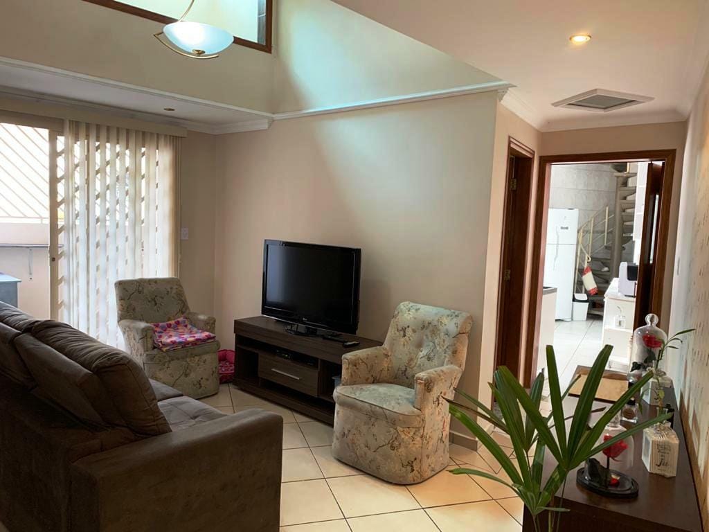 Sobrado à venda 2 Quartos, 1 Suite, 1 Vaga, Santa Maria, São Caetano do Sul - SP