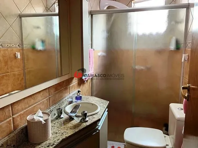 Sobrado com 156m² 2 quartos e 2 banheiros, à venda, no bairro Santa Maria em São Caetano do Sul