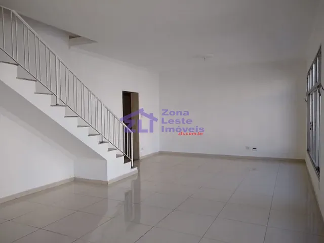 Sobrado com 322m² 3 quartos e 5 banheiros, à venda ou para alugar, no bairro Chácara Belenzinho em São Paulo