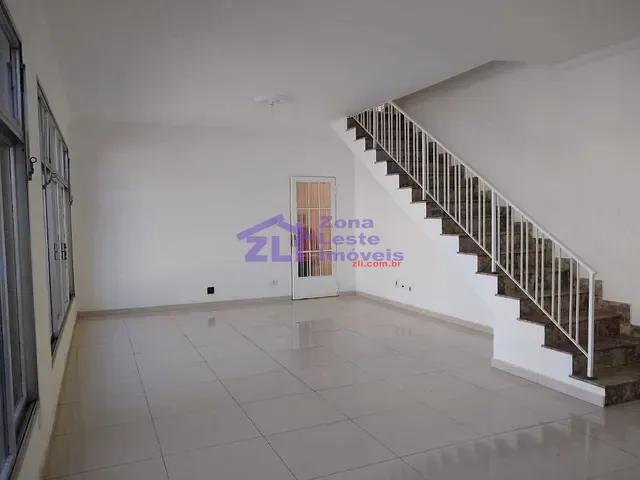 Sobrado com 322m² 3 quartos e 5 banheiros, à venda ou para alugar, no bairro Chácara Belenzinho em São Paulo