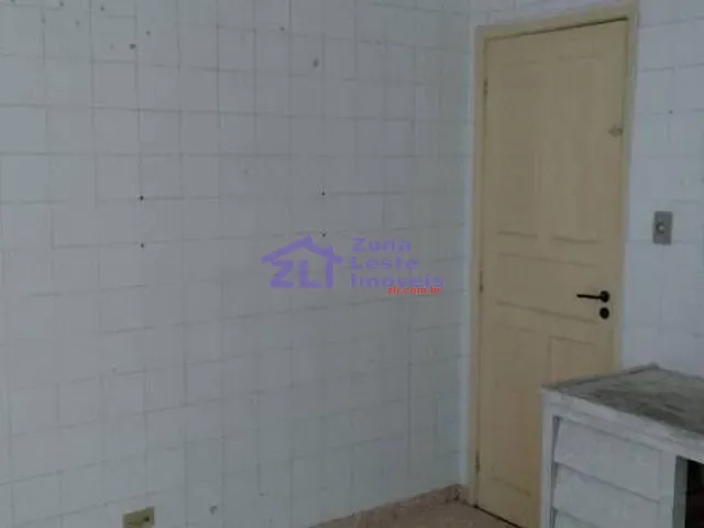 Sobrado com 200m² 2 quartos e 2 banheiros, para alugar, no bairro Vila Regente Feijó em São Paulo