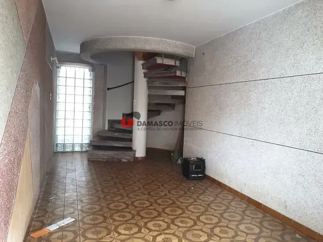 Sobrado com 150m² 3 quartos e 1 banheiro, para alugar, no bairro Santa Maria em São Caetano do Sul