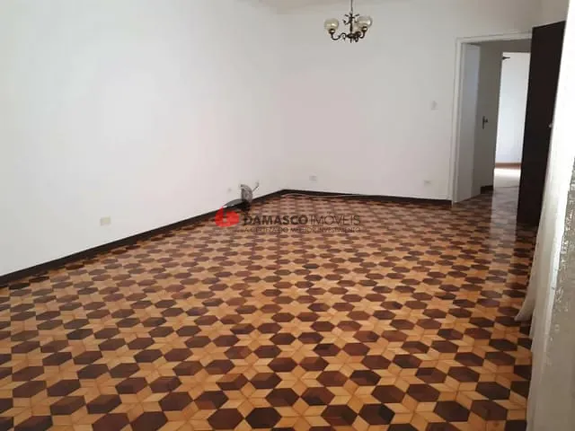 Sobrado com 150m² 3 quartos e 1 banheiro, para alugar, no bairro Santa Maria em São Caetano do Sul