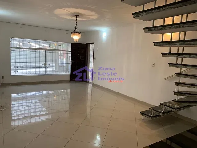 Sobrado com 182m² 3 quartos e 2 banheiros, à venda, no bairro Vila Carrão em São Paulo