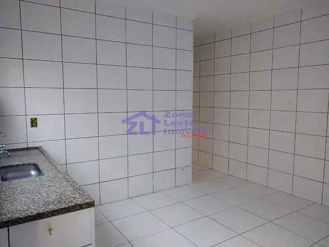 Sobrado com 150m² 4 quartos e 3 banheiros, à venda, no bairro Parque Santo Eduardo em São Paulo