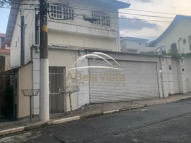 Sobrado com 310m² 3 quartos e 3 banheiros, para alugar, no bairro Adalgisa em Osasco