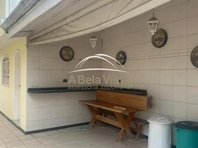 Sobrado com 310m² 4 quartos e 4 banheiros, para alugar, no bairro Adalgisa em Osasco