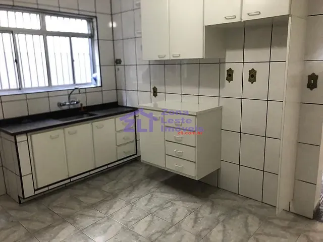 Sobrado com 191m² 5 quartos e 4 banheiros, à venda ou para alugar, no bairro chacara santo antonio em São Paulo