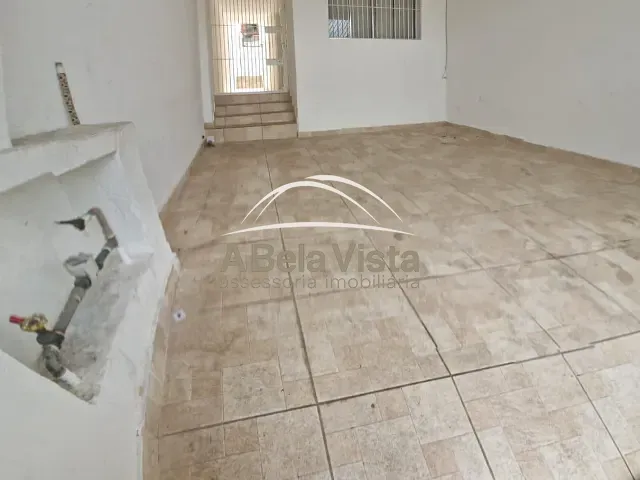 Sobrado com 120m² 2 quartos e 2 banheiros, para alugar, no bairro Cipava em Osasco