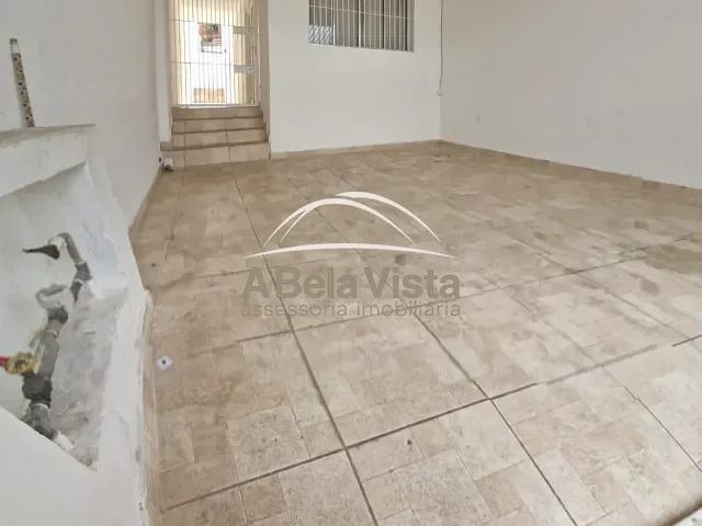 Sobrado com 120m² 2 quartos e 2 banheiros, para alugar, no bairro Cipava em Osasco
