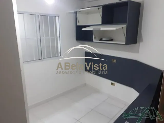 Sobrado com 110m² 3 quartos e 1 banheiro, à venda, no bairro Piratininga em Osasco