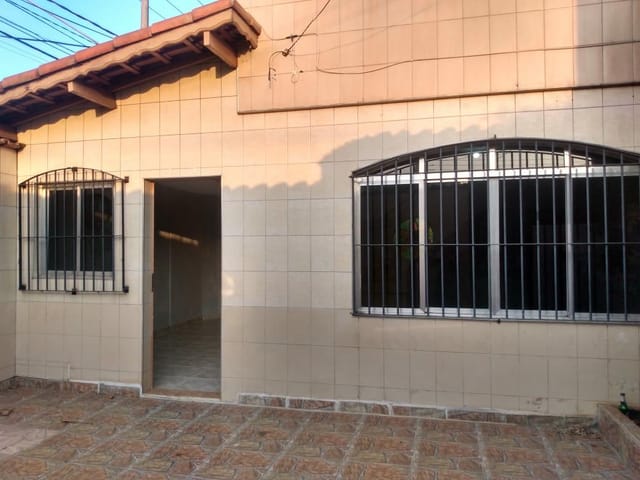 Foto do Sobrado - Sobrado para Locação 3 Quartos, 2 Vagas, Vila Palmares, Santo André - SP | Damasco Imóveis