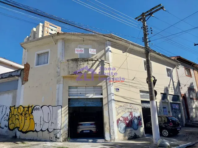 Casa com 300m² 2 quartos e 2 banheiros, à venda ou para alugar, no bairro Parque da Mooca em São Paulo