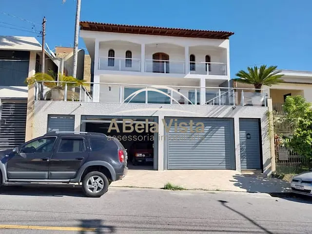 Sobrado com 320m² 3 quartos e 4 banheiros, à venda, no bairro Vila Campesina em Osasco