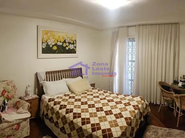 Sobrado com 1m² 3 quartos e 5 banheiros, à venda, no bairro Vila Carrão em São Paulo
