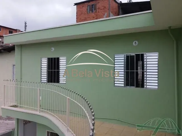 Sobrado com 250m² 3 quartos e 2 banheiros, à venda, no bairro Bussocaba em Osasco